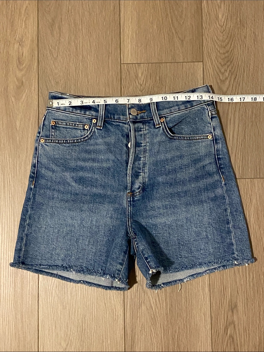 Denim Forum The '50s Arlo Hi Mid-Thigh Denim Short - Picture 11 of 14